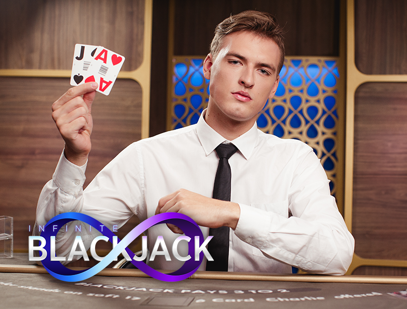 Play the Infinite Blackjack online live casino game on lotoquebec.com